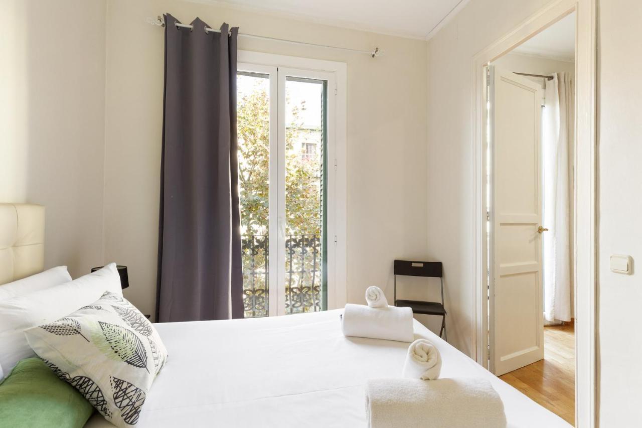 Stay U-Nique Apartments Consell บาร์เซโลนา ภายนอก รูปภาพ