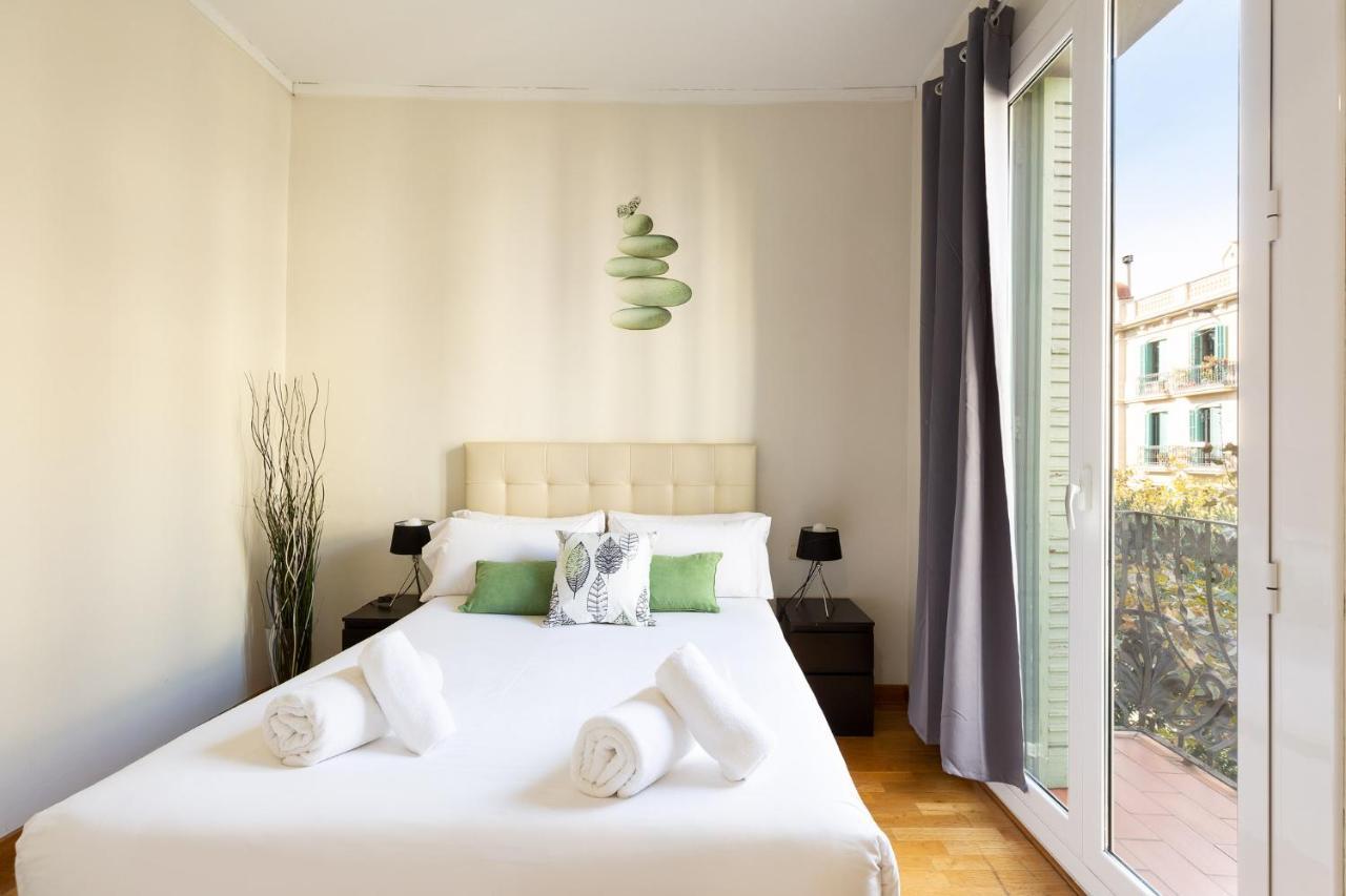 Stay U-Nique Apartments Consell บาร์เซโลนา ภายนอก รูปภาพ
