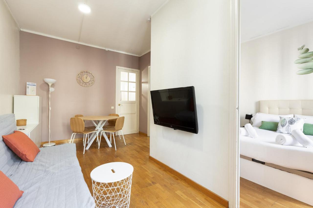 Stay U-Nique Apartments Consell บาร์เซโลนา ภายนอก รูปภาพ