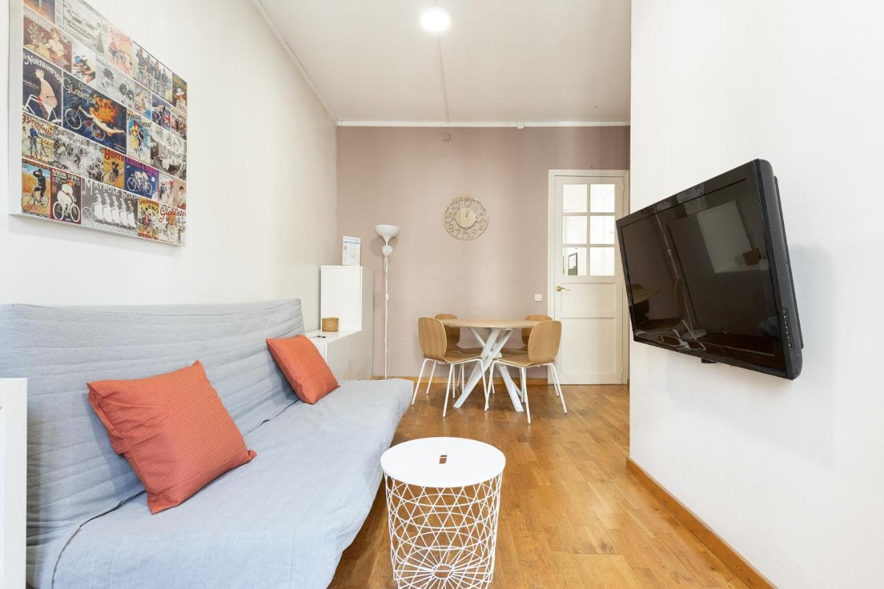 Stay U-Nique Apartments Consell บาร์เซโลนา ภายนอก รูปภาพ